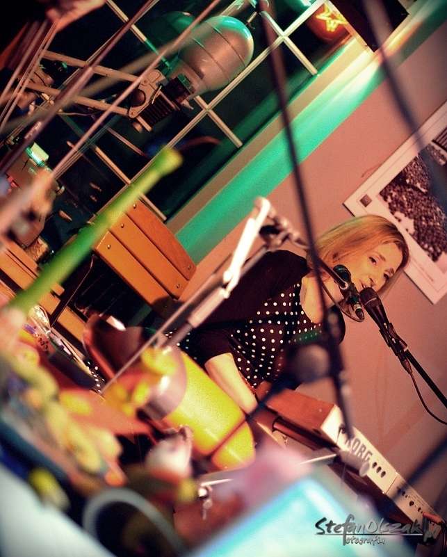 Dagadana w Magazyn Cafe