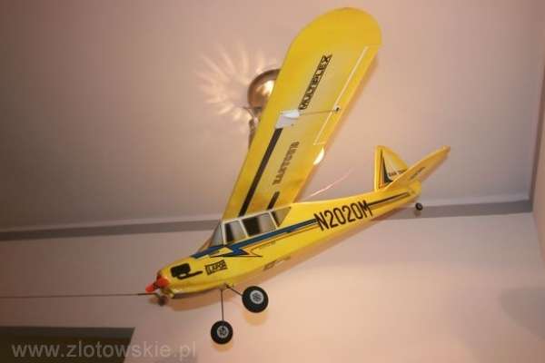 Wystawa modeli latających