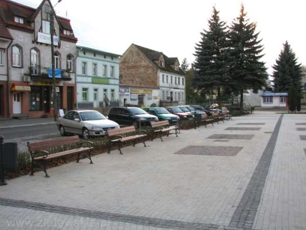Prawie gotowy - rynek w Krajence