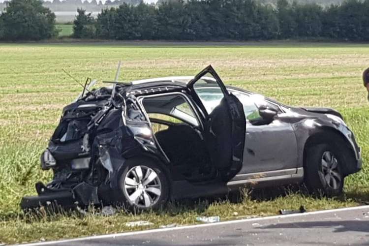 Pięć osób poszkodowanych, dwie zabrane z miejsca zdarzenia śmigłowcem, w tym 9-letnia dziewczynka – 