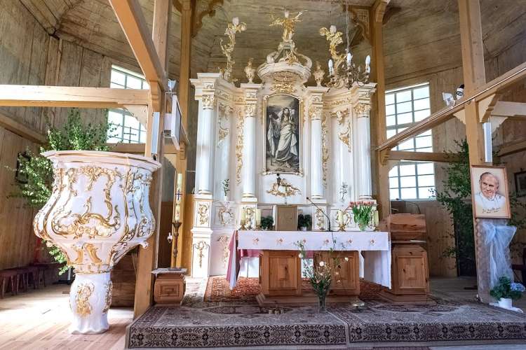 Drewniane zabytki w kościołach