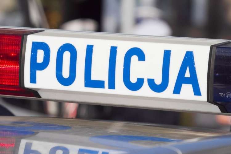 Policjanci zatrzymali kolejnych nieodpowiedzialnych kierujących