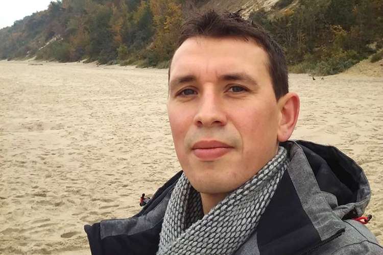 Pacjenci żądają szacunku (cz.1). Rozmowa z Karolem Narlochem