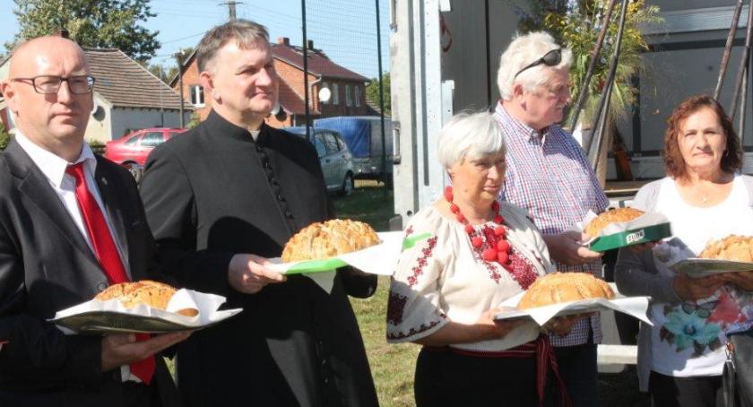 Dożynki parafialne w Lotyniu