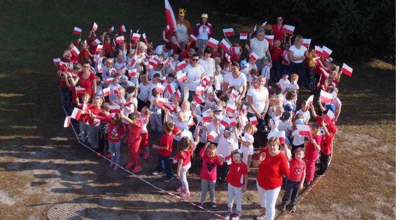 Ogólnopolski Dzień Przedszkolaka w Zakrzewie w barwach biało-czerwonych