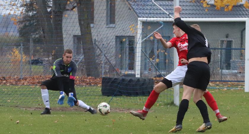 Piłkarski weekend na stadionach w regionie