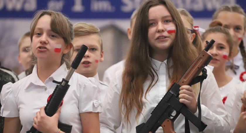 Koncert Pieśni Patriotycznych z okazji 100. Rocznicy Odzyskania Niepodległości z Jedynką