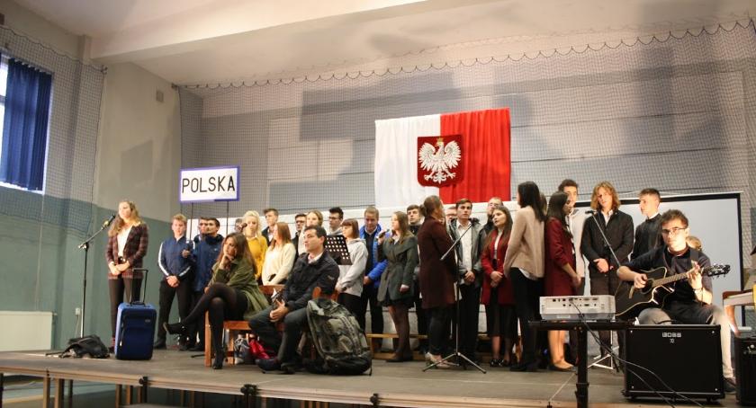 Lekcja patriotyzmu w złotowskim I LO