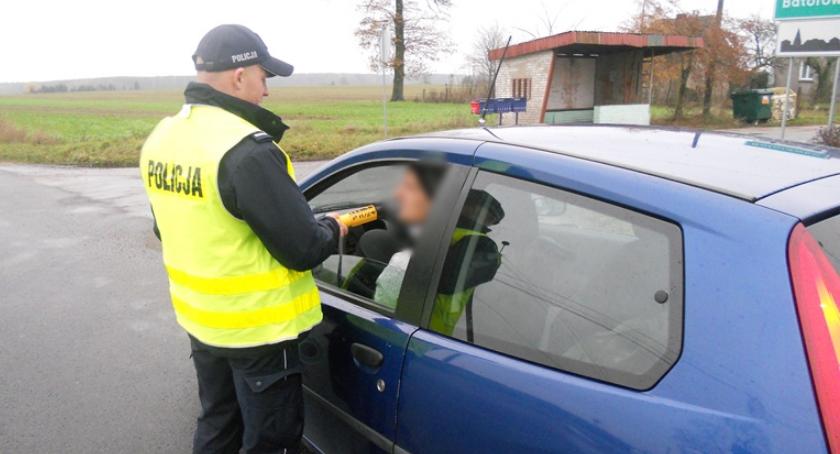 Nietrzeźwy poniedziałek na drogach powiatu