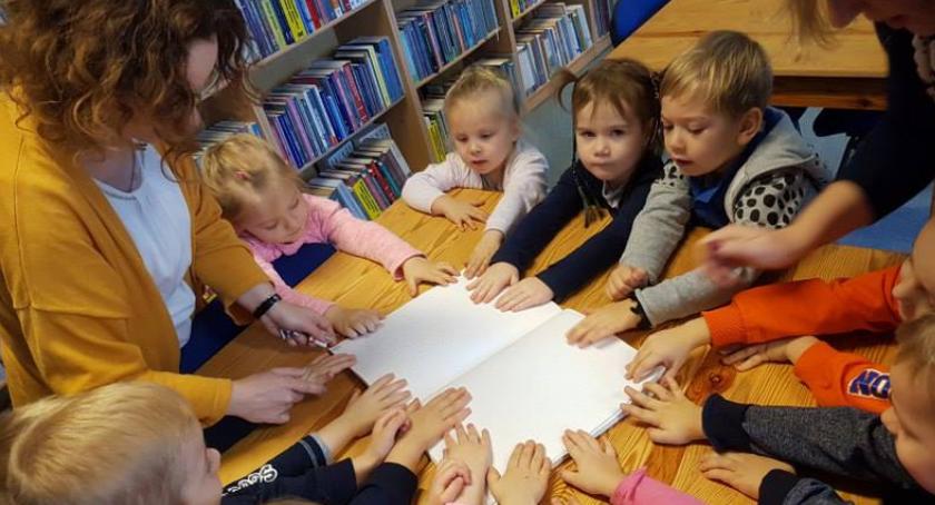 Misie z wizytą w Miejskiej Bibliotece Publicznej w Złotowie