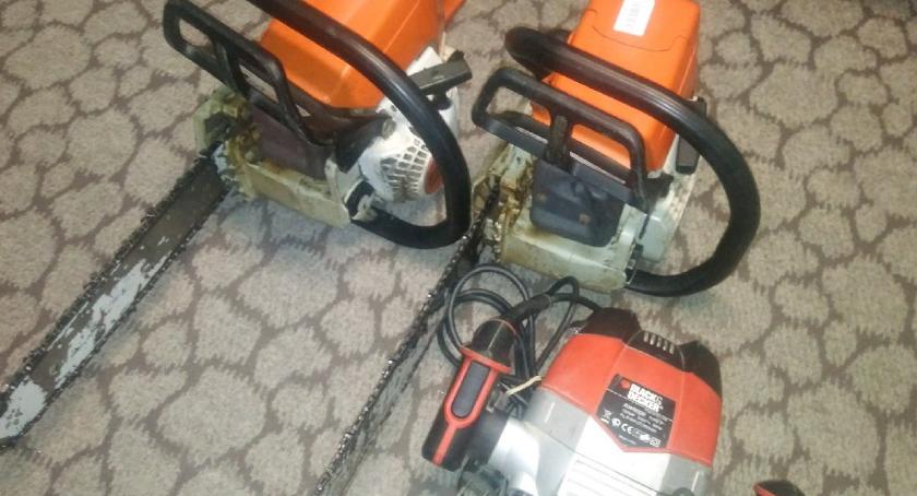 Policjanci zatrzymali sprawców kradzieży elektronarzędzi