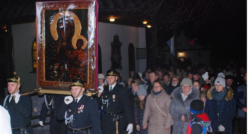 Peregrynacja kopii Obrazu Matki Bożej Częstochowskiej w gminie Łobżenica
