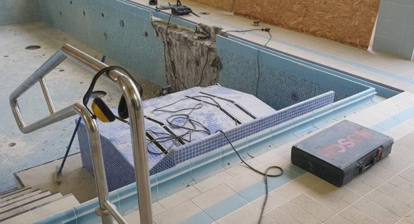 Remont niecki basenu rehabilitacyjnego na pływalni Laguna