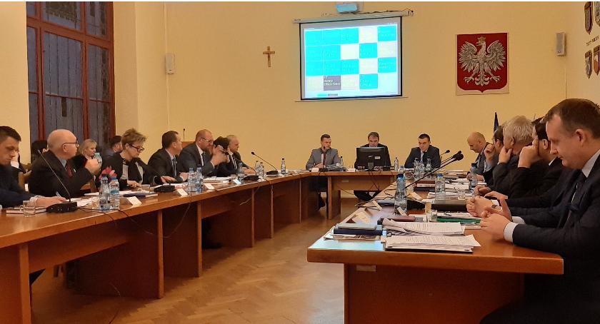 Stagnacja w powiatowym budżecie