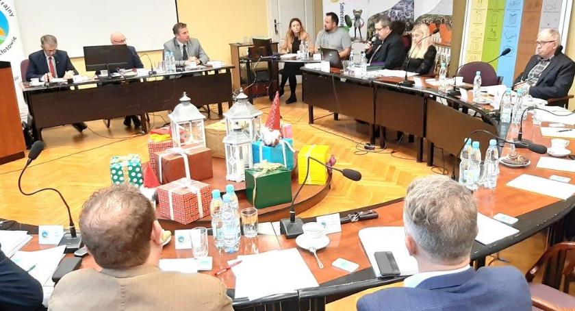 SM Piast zapłaciła za śmieci