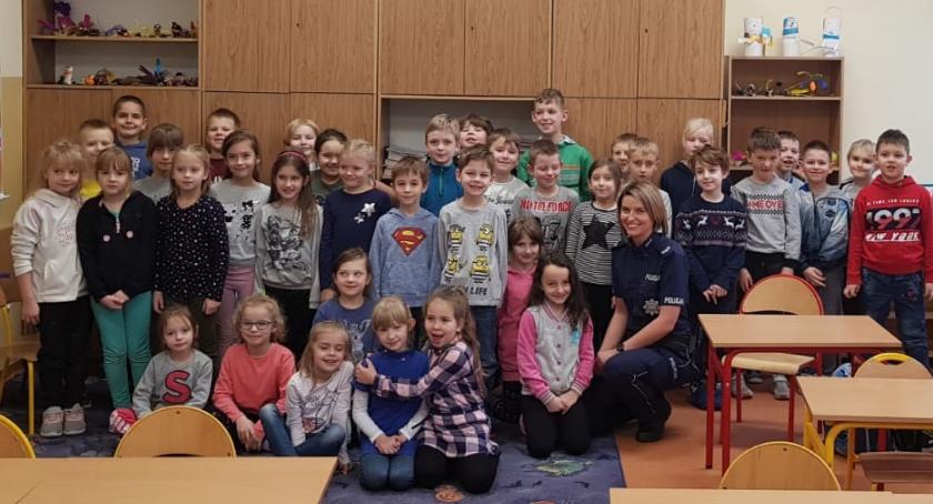 Działania profilaktyczne policjantów - Bezpieczne ferie 2019