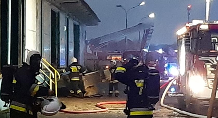 Akcja strażaków w jednym z zakładów produkcyjnych w Jastrowiu
