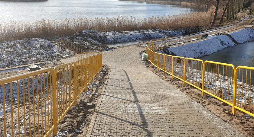 Trwają prace przy budowie nowej promenady w Złotowie
