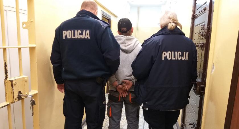 Policjanci zatrzymali trzech sprawców kradzieży z włamaniem
