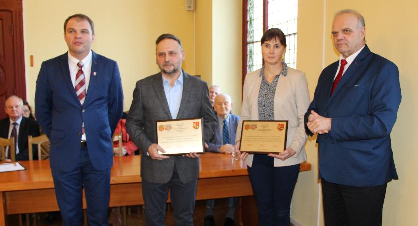Starosta „gratuluje” byłemu wicestaroście