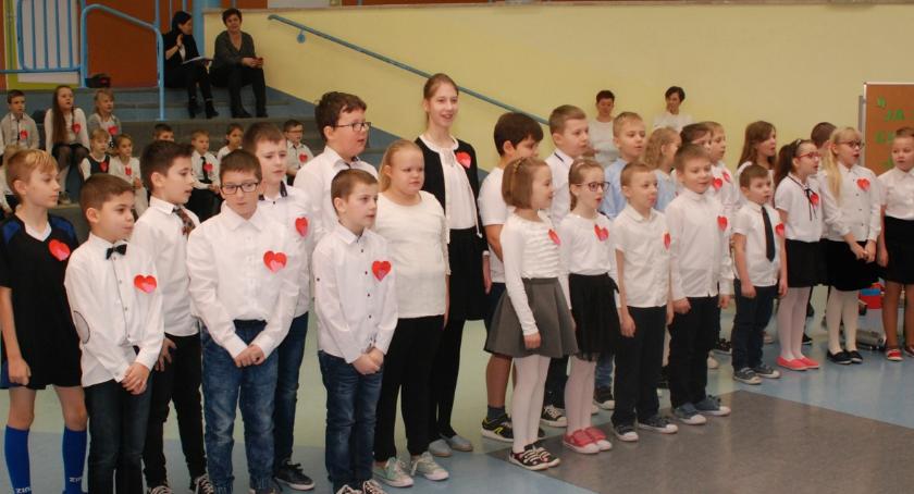 Dzień Babci i Dziadka w SP w Świętej [WIDEO]