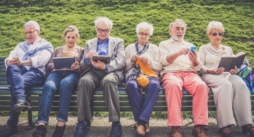 120 tys. zł dla gminy Zakrzewo na program Senior+