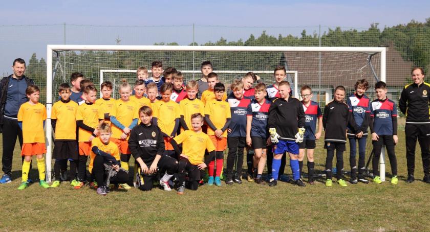 Football Academy Fair Play Złotów kontra Respect Zakrzewo