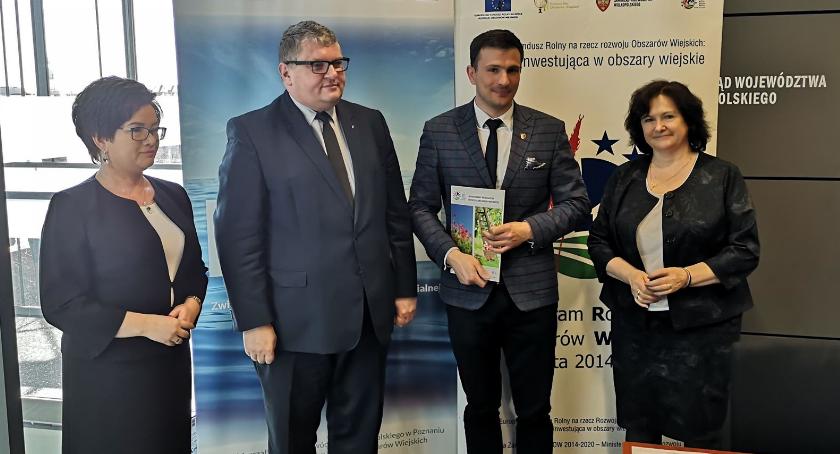 Umowa na plac przy remizie podpisana