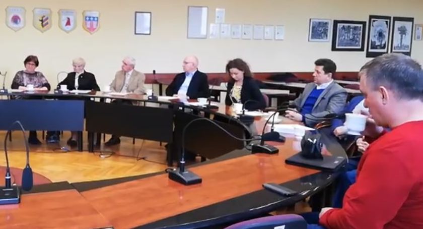 Konferencja w sprawie nadania orderu Orła Białego Ks. Bolesławowi Domańskiemu