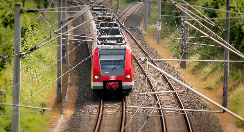Z Warszawy do Złotowa 200 km/h bez przesiadek!