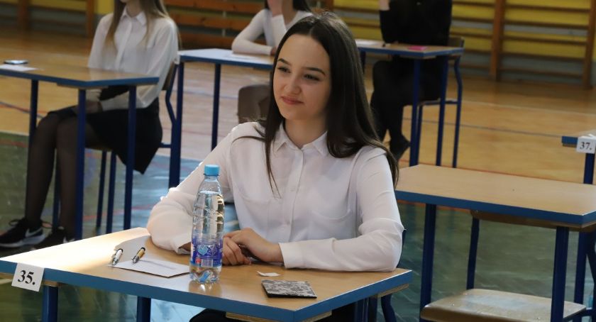 Egzamin ósmoklasisty w Szkole Podstawowej nr 3