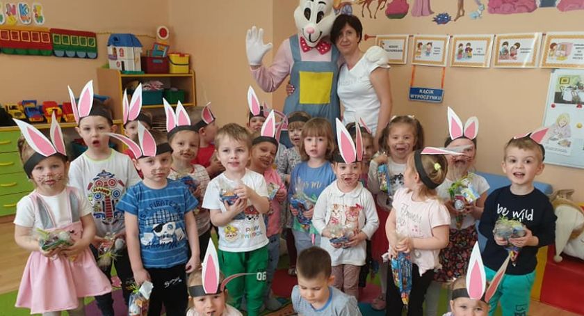 Spotkanie z wielkanocnym zajączkiem w Przedszkolu nr 3