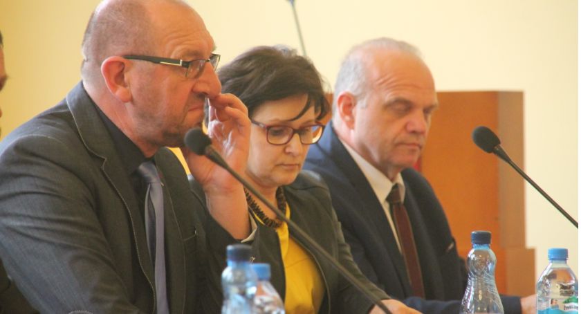 Co ze strajkiem nauczycieli i maturami?