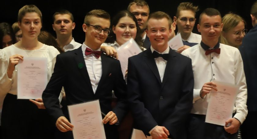 Ekonom pożegnał maturzystów