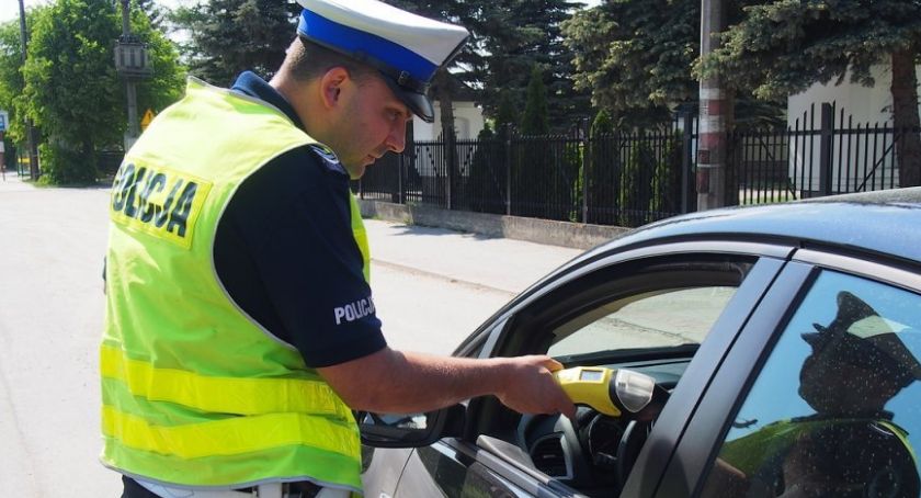 Pamiętajmy o bezpieczeństwie na drodze podczas majowego weekendu