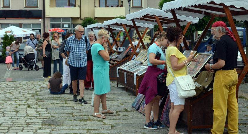 Targowisko sztuki w Złotowie