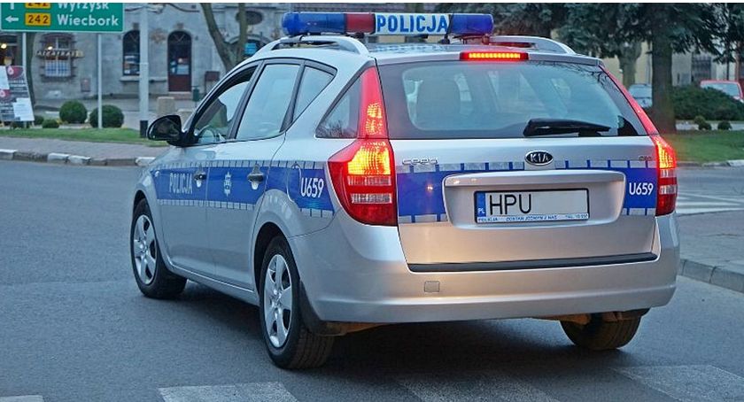 Bili, grozili podpaleniem, wywozili do lasu