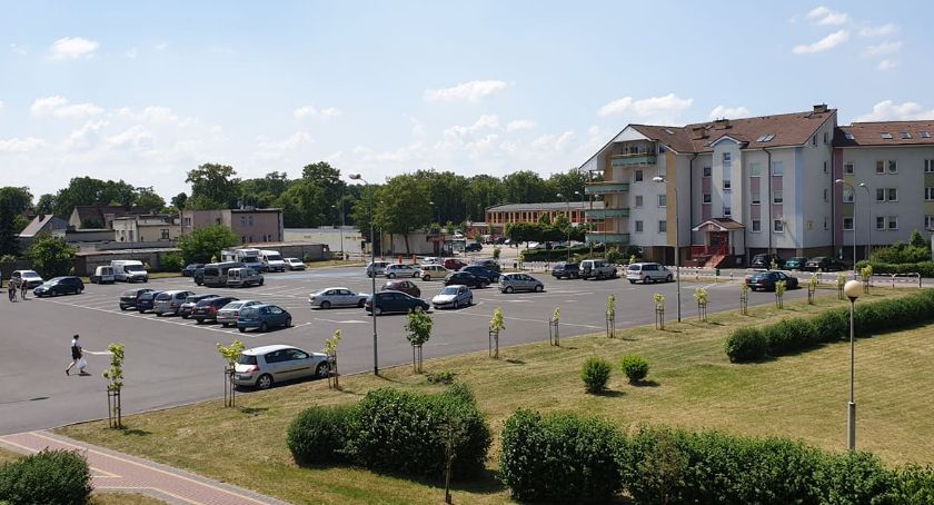 Organizatorzy zlotu proszą o wolny parking