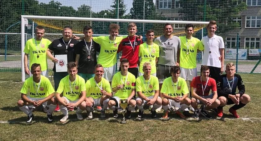 Juniorzy Iskry Krajenka brązowymi medalistami OZPN Piła