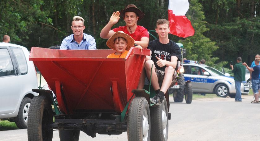 Zlot starych pojazdów w Walentynowie[WIDEO]