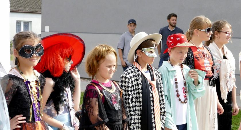 Wersk się bawi