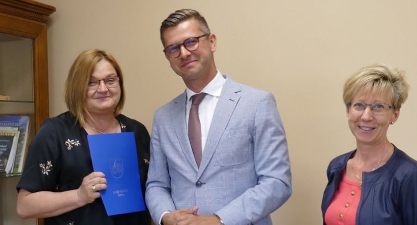 Ewa Polańska-Ciechanowska dyrektorem Szkoły Podstawowej im. Jana Pawła II w Lipce
