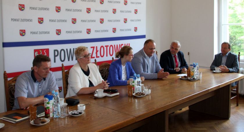 Spotkanie konsultacyjne w starostwie