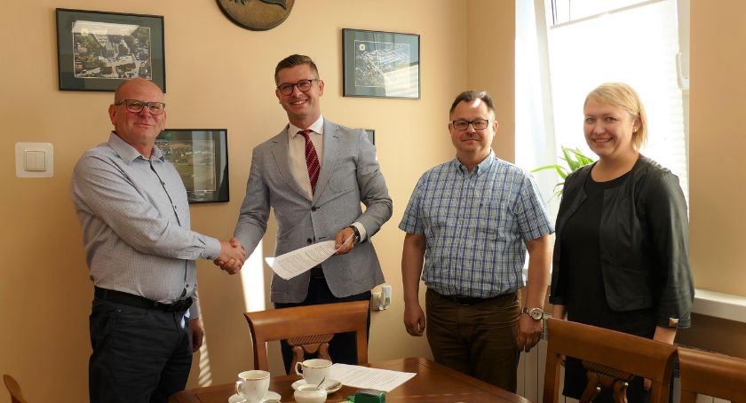 Podpisano umowę na kolejne inwestycje w gminie Lipka