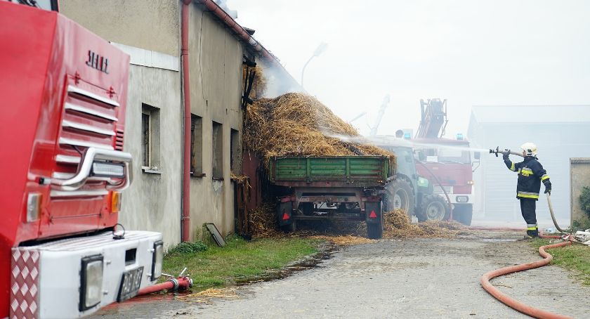 Pożar budynku gospodarskiego w Chlebnie[WIDEO]