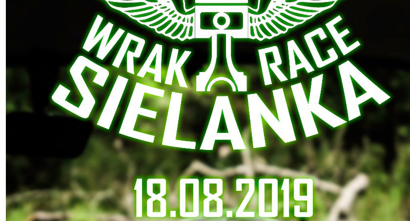 Wyścig Samochodowych Wraków  na Półwyspie Sielanka