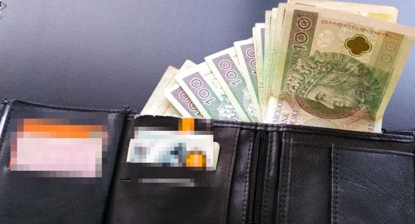 Okradł seniorkę