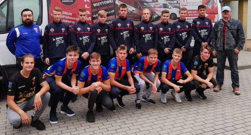 Junior młodszy liderem!
