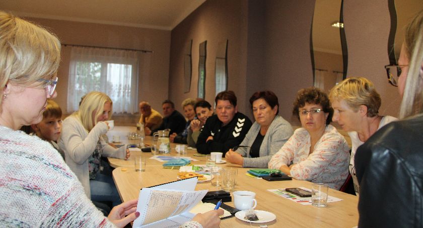 Ługi i Czernice podzieliły pieniądze 