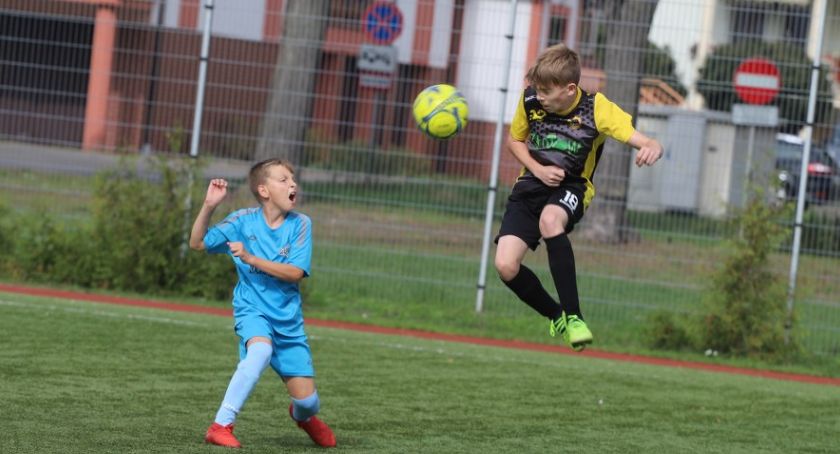 Wysoka wygrana trampkarzy Football Academy Fair Play Złotów